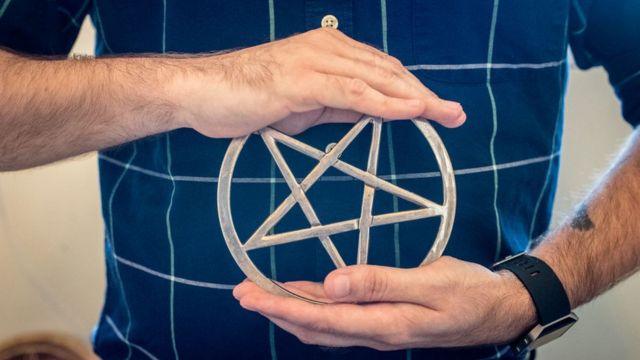 7 señales de que no eres un practicante del esoterismo